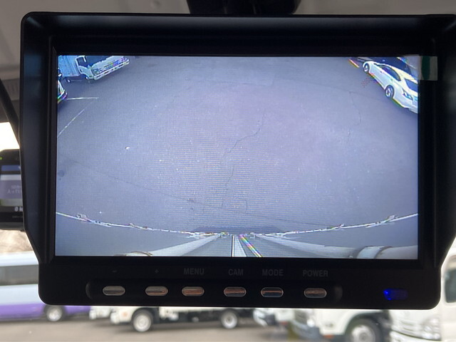 いすゞエルフアルミバン小型（2t・3t）[写真38]