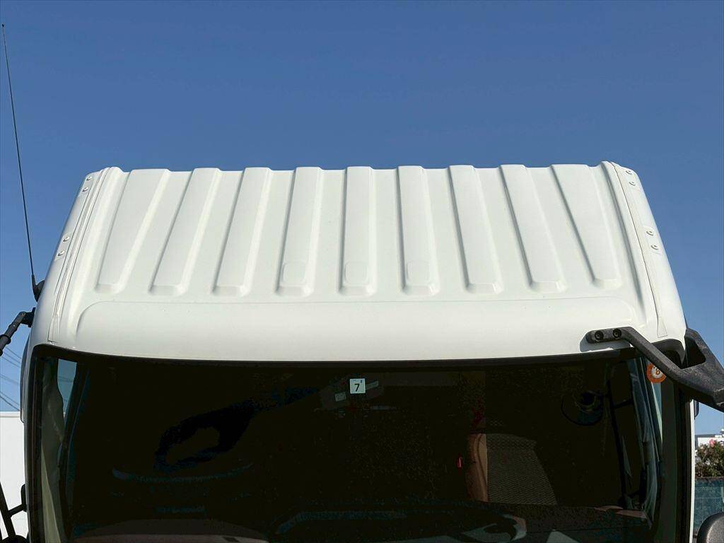 日野レンジャー冷凍車（冷蔵車）中型（4t）[写真20]