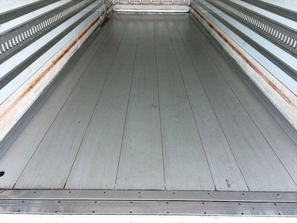 日野レンジャー冷凍車（冷蔵車）中型（4t）[写真08]