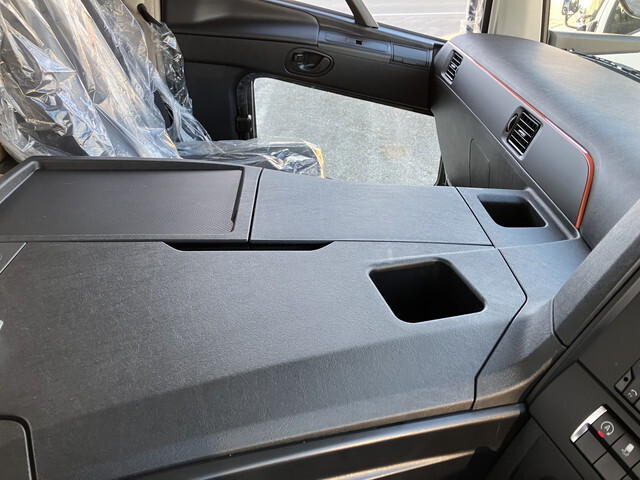 三菱ふそうスーパーグレートダンプ大型（10t）[写真09]