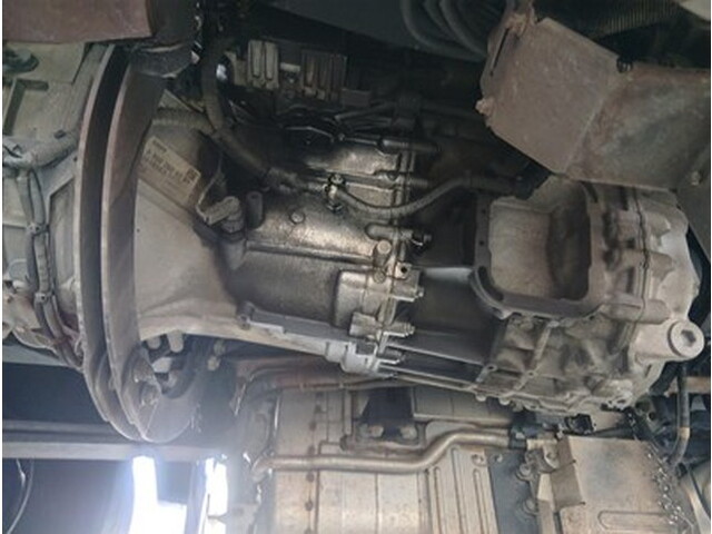 三菱ふそうスーパーグレートアルミウイング大型（10t）[写真16]