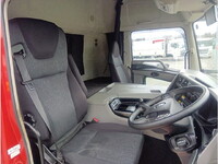 三菱ふそうスーパーグレートアルミウイング大型（10t）[写真23]