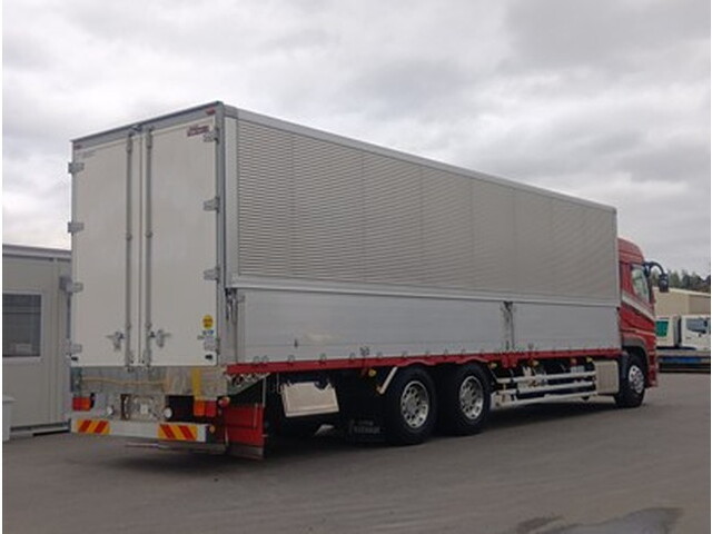 三菱ふそうスーパーグレートアルミウイング大型（10t）[写真06]