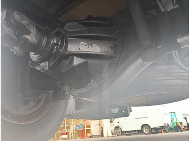 いすゞエルフクレーン4段小型（2t・3t）[写真15]