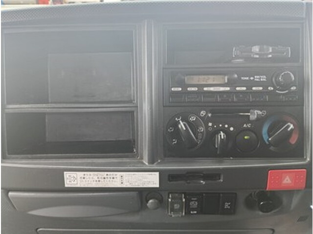 いすゞエルフクレーン4段小型（2t・3t）[写真26]