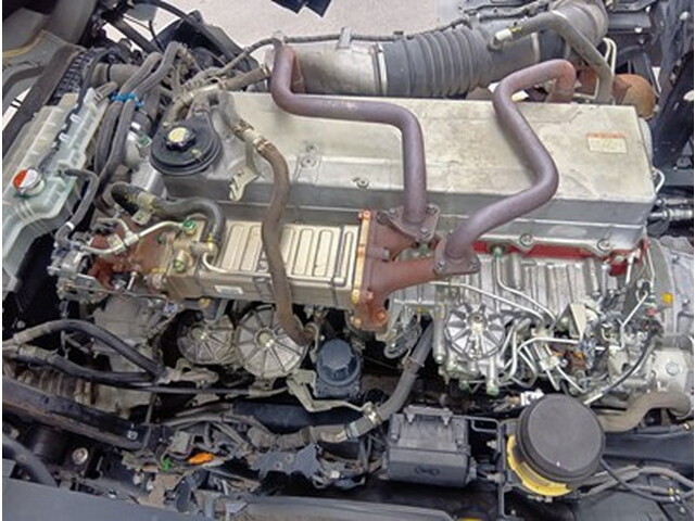 日野プロフィアアルミブロック大型（10t）[写真18]