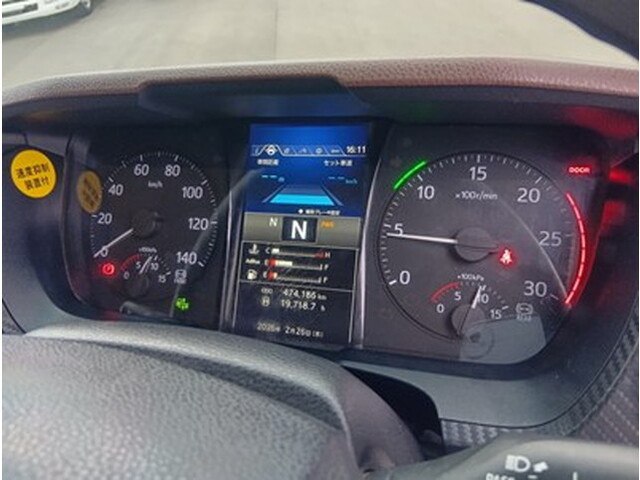 日野プロフィアアルミブロック大型（10t）[写真29]