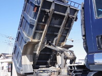 いすゞフォワード深ダンプ（土砂禁ダンプ）増トン（6t・8t）[写真11]