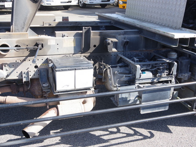 いすゞフォワード深ダンプ（土砂禁ダンプ）増トン（6t・8t）[写真15]