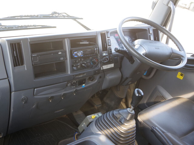 いすゞフォワード深ダンプ（土砂禁ダンプ）増トン（6t・8t）[写真25]