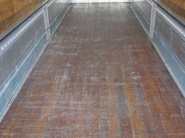 日野プロフィアアルミウイング大型（10t）[写真05]