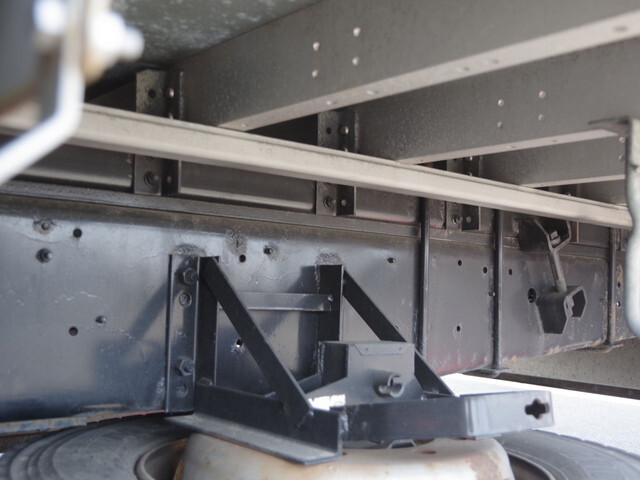 日野プロフィアアルミウイング大型（10t）[写真06]