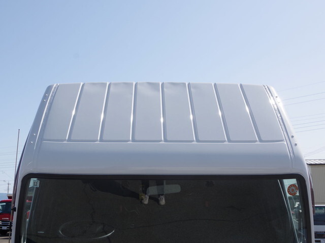 三菱ふそうキャンターコンテナ専用車小型（2t・3t）[写真17]