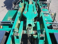 三菱ふそうキャンターコンテナ専用車小型（2t・3t）[写真06]