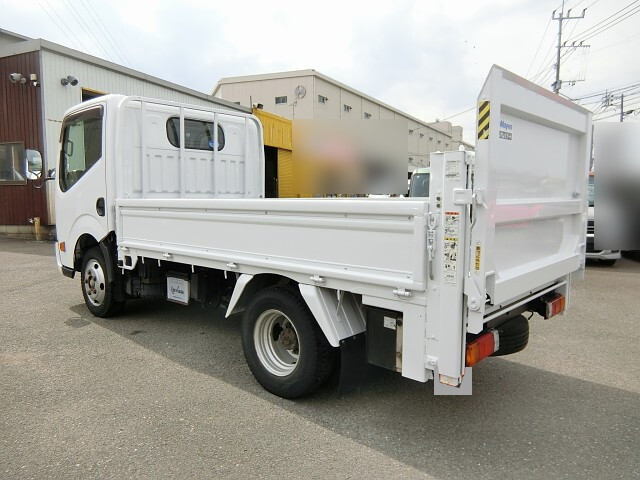 日産アトラス平ボディ小型（2t・3t）[写真02]