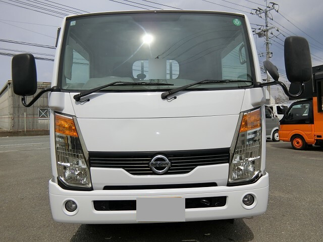 日産アトラス平ボディ小型（2t・3t）[写真03]