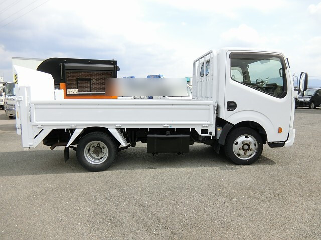 日産アトラス平ボディ小型（2t・3t）[写真04]