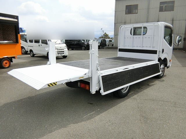 日産アトラス平ボディ小型（2t・3t）[写真09]