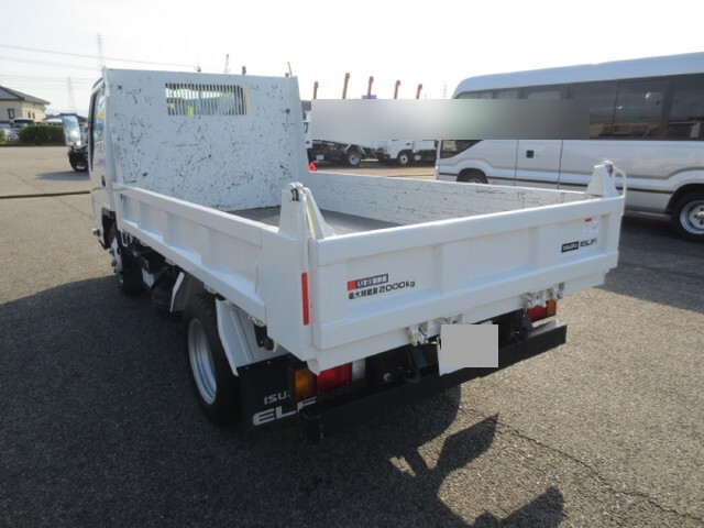 いすゞエルフダンプ小型（2t・3t）[写真04]