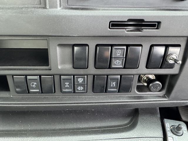 いすゞギガダンプ大型（10t）[写真29]