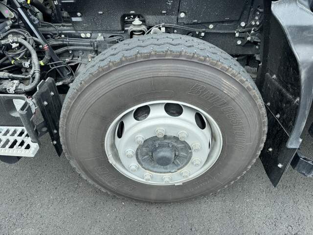 いすゞギガダンプ大型（10t）[写真37]