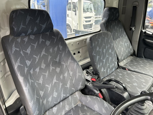 日野レンジャークレーン4段中型（4t）[写真14]