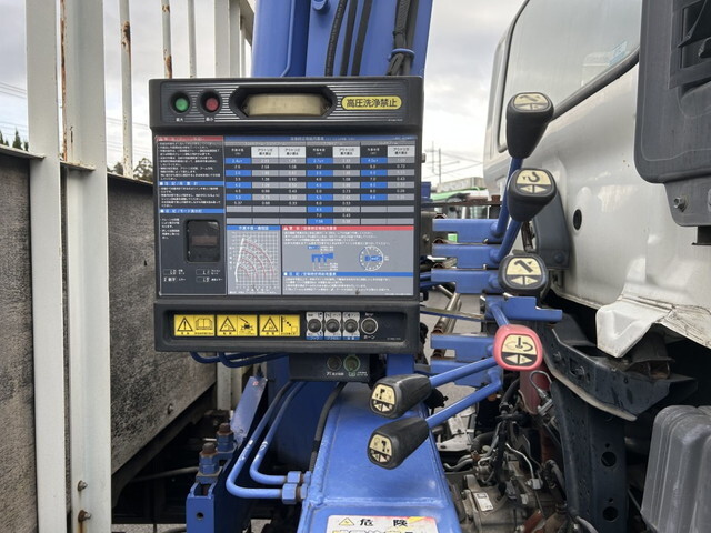 日野レンジャークレーン4段中型（4t）[写真23]