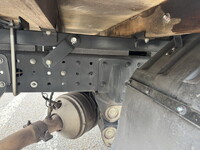 三菱ふそうキャンター平ボディ小型（2t・3t）[写真23]