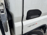 三菱ふそうキャンター平ボディ小型（2t・3t）[写真31]