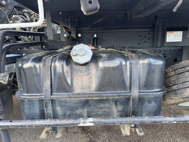 いすゞフォワードダンプ中型（4t）[写真27]