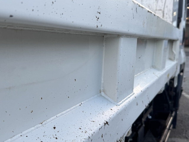 いすゞフォワードダンプ中型（4t）[写真38]