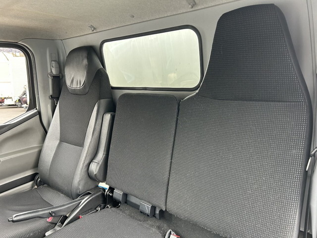 三菱ふそうキャンター冷凍車（冷蔵車）小型（2t・3t）[写真30]