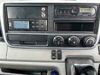 三菱ふそうキャンター冷凍車（冷蔵車）小型（2t・3t）[写真36]