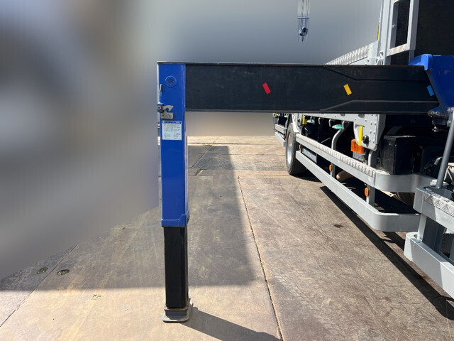 日野レンジャークレーン4段増トン（6t・8t）[写真20]