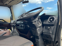 日野レンジャークレーン4段増トン（6t・8t）[写真35]