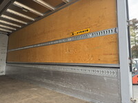 いすゞフォワードアルミウイング中型（4t）[写真16]