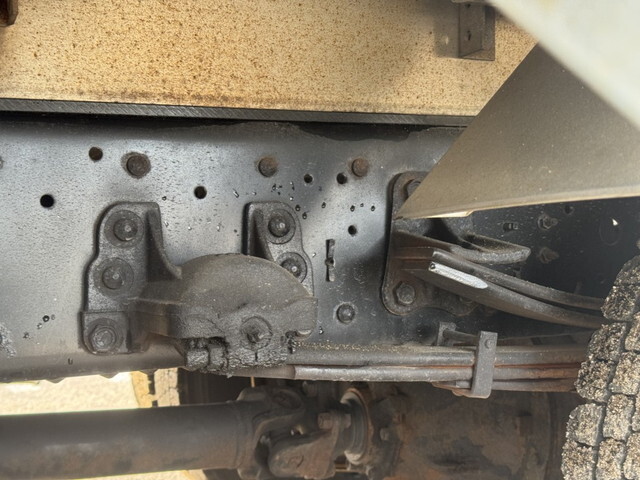 いすゞフォワードアルミウイング中型（4t）[写真22]