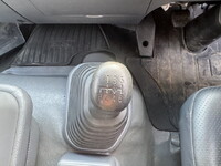 いすゞフォワードアルミウイング中型（4t）[写真31]