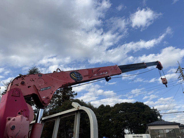 トヨタトヨエースクレーン3段小型（2t・3t）[写真19]