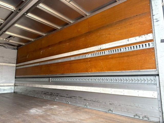 三菱ふそうファイターアルミウイング増トン（6t・8t）[写真15]