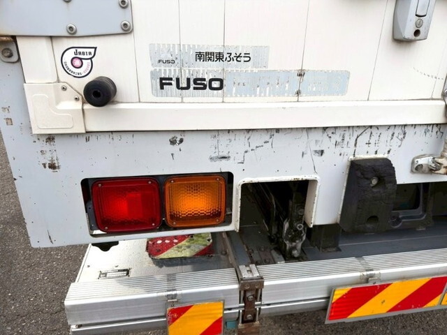 三菱ふそうファイターアルミウイング増トン（6t・8t）[写真24]