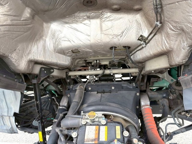 三菱ふそうファイターアルミウイング増トン（6t・8t）[写真31]