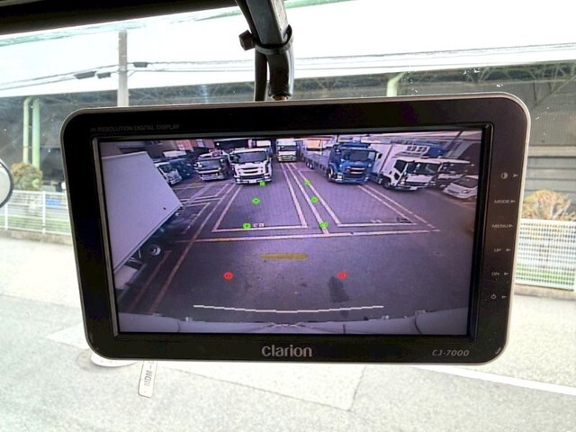 三菱ふそうファイターアルミウイング増トン（6t・8t）[写真32]