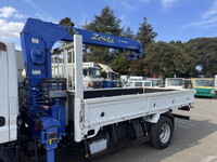 三菱ふそうキャンタークレーン3段小型（2t・3t）[写真12]