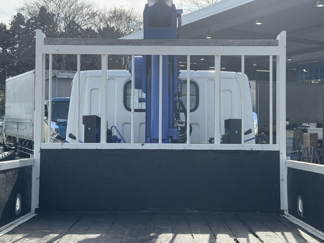 三菱ふそうキャンタークレーン3段小型（2t・3t）[写真15]