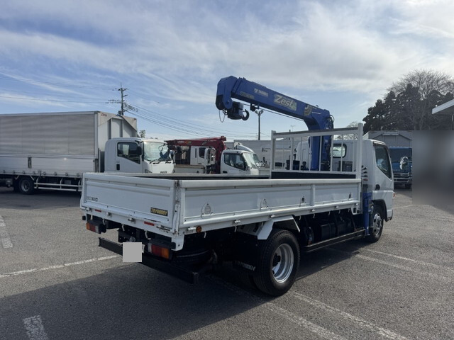 三菱ふそうキャンタークレーン3段小型（2t・3t）[写真02]