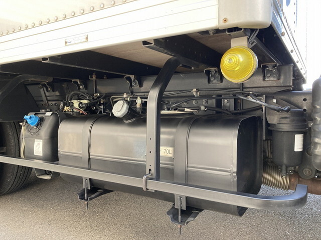 日産アトラスパネルバン小型（2t・3t）[写真11]