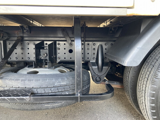 日産アトラスパネルバン小型（2t・3t）[写真32]