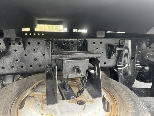 いすゞエルフ平ボディ小型（2t・3t）[写真20]