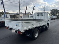 いすゞエルフ平ボディ小型（2t・3t）[写真02]